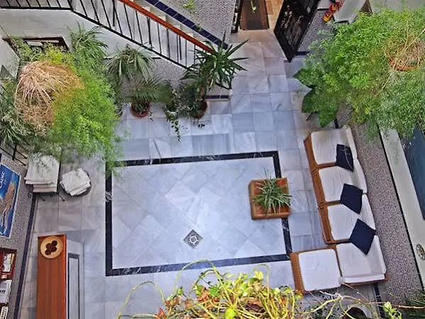 Hostal Fantoni Cádis Casa de hóspedes