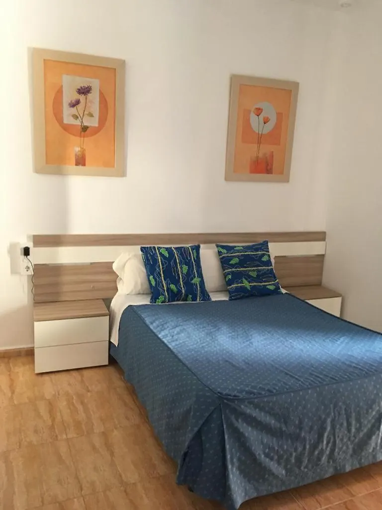 Hostal Fantoni Cádis 0*,