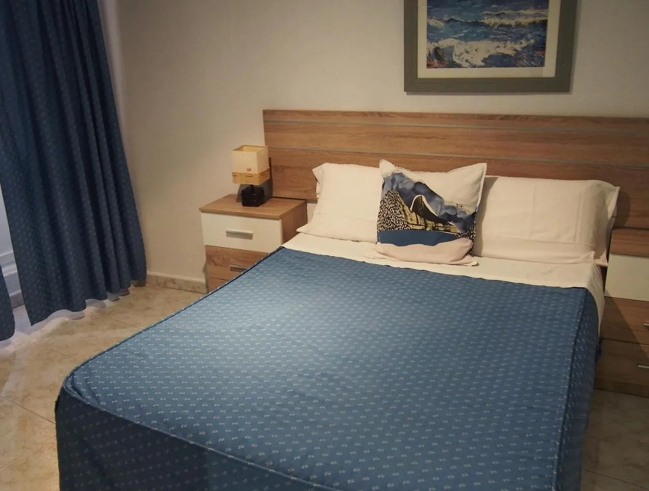 Hostal Fantoni Cádis 0*,  Espanha